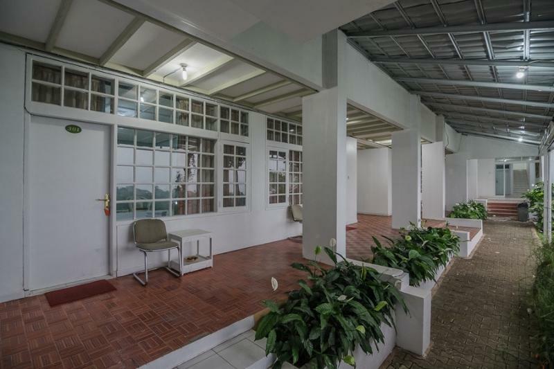 Reddoorz At Jalan Raya Lembang 호텔 Padasul 외부 사진